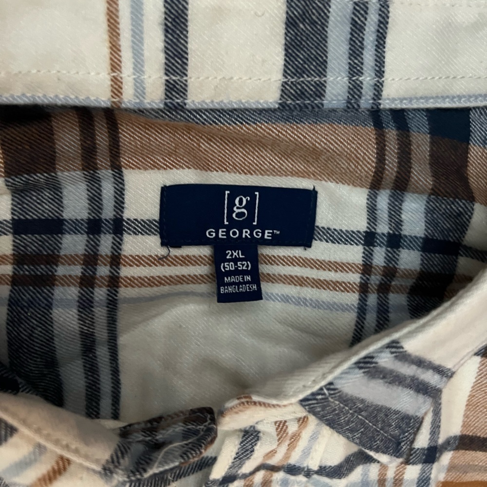 George- Button Down​​​​​​​​ - Picture 2 of 2